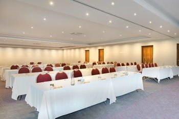 Protea Hotel By Marriott Rustenburg Hunters Rest