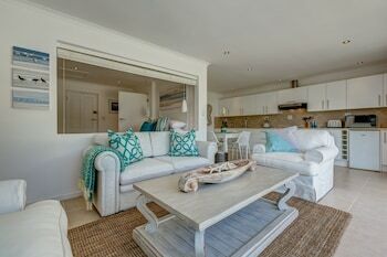 Hotel Amanzi Island Lodge