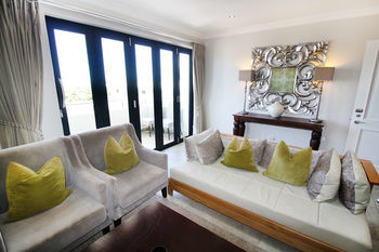 Harbour House Hotel