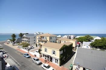 Harbour House Hotel