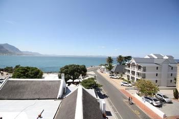 Harbour House Hotel