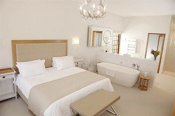Harbour House Hotel