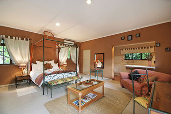 Hotel Le Petit Chateau