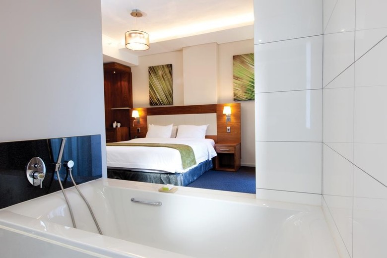 Doubletree By Hilton Hotel Cape Town - Upper Eastside