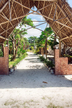 Hotel Mbuyuni Beach Village - Bungalows