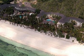 Apartamento Diani Reef Beach Resort And Spa