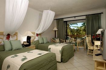 Apartamento Diani Reef Beach Resort And Spa