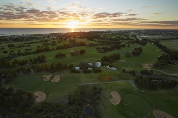 Big4 Adelaide Shores Caravan Park