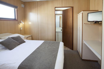 Big4 Adelaide Shores Caravan Park