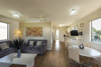Big4 Adelaide Shores Caravan Park