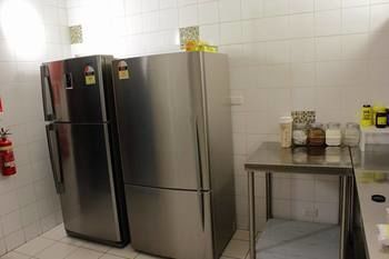 Central Perk Backpackers - Hostel