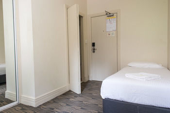 Criterion Hotel Sydney