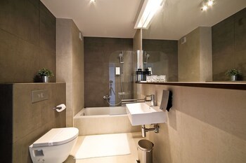 Villa Jolara Apartments