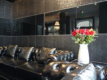 Elegance Bund Hotel