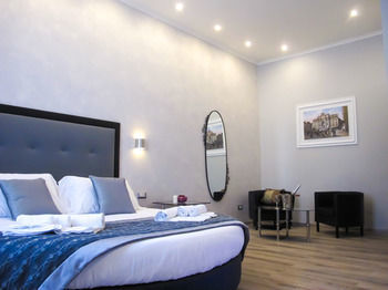 Hotel Roma Veneto Relais