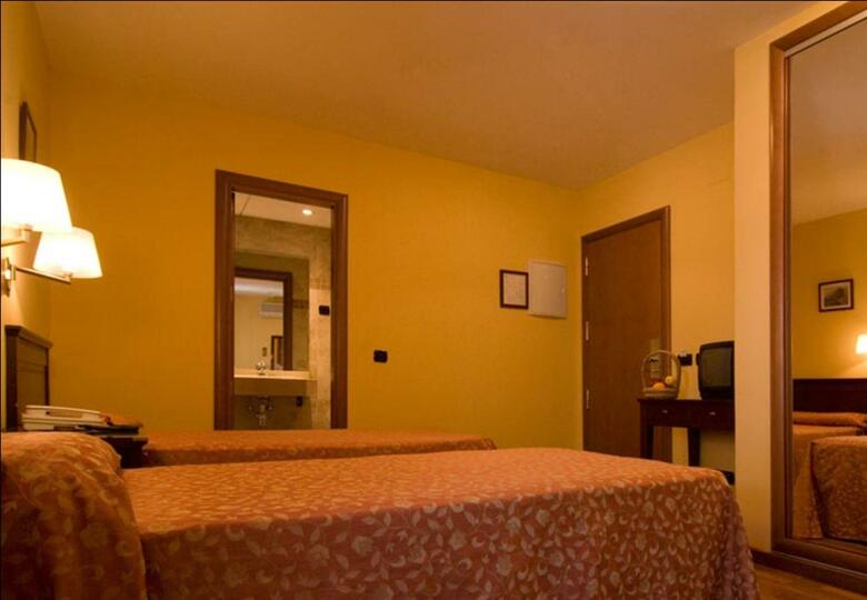 Hotel Carlos V M�laga