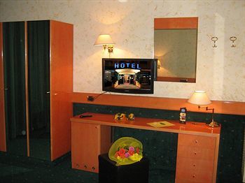 Euro Hotel