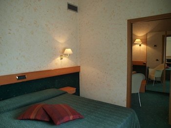Euro Hotel
