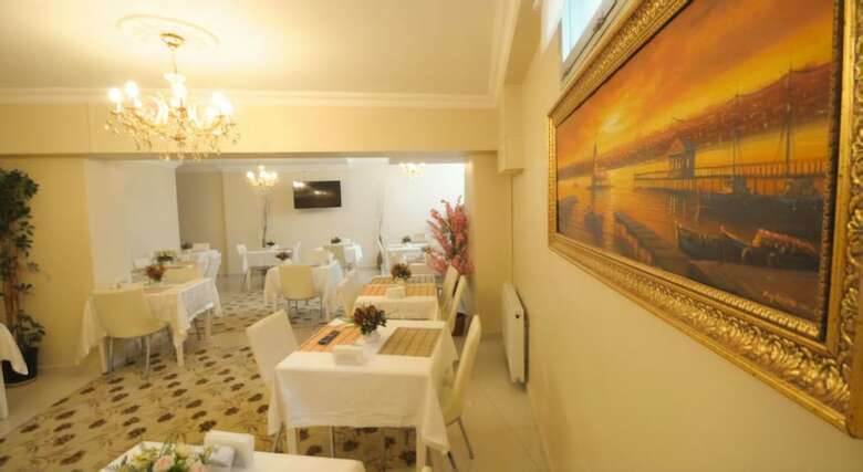Pera Life Hotel