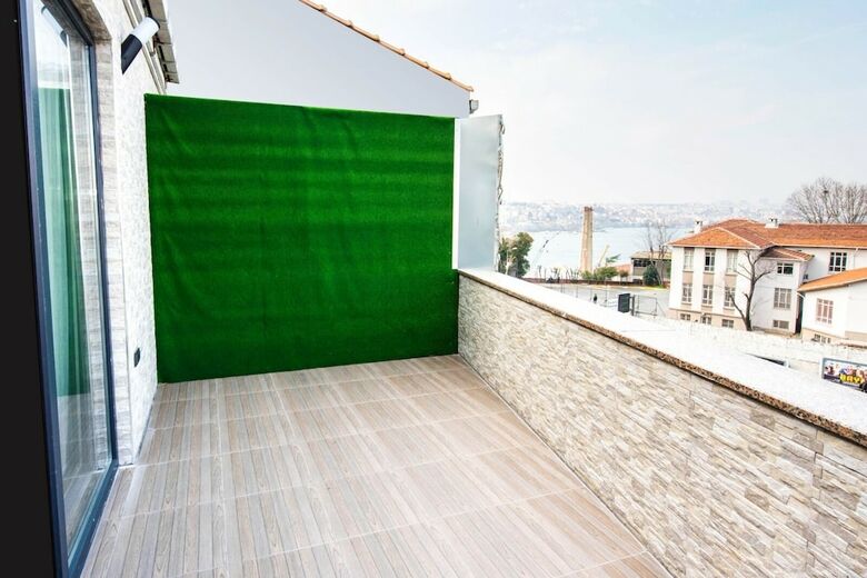 Pera Life Hotel