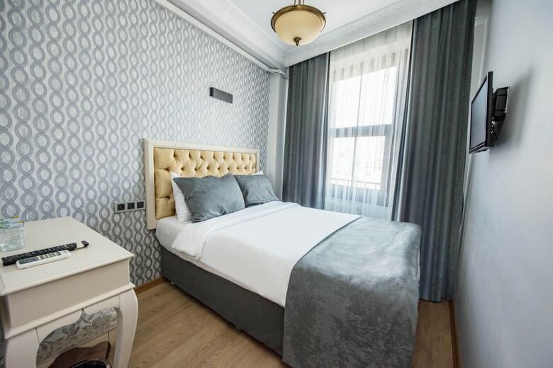 Pera Life Hotel