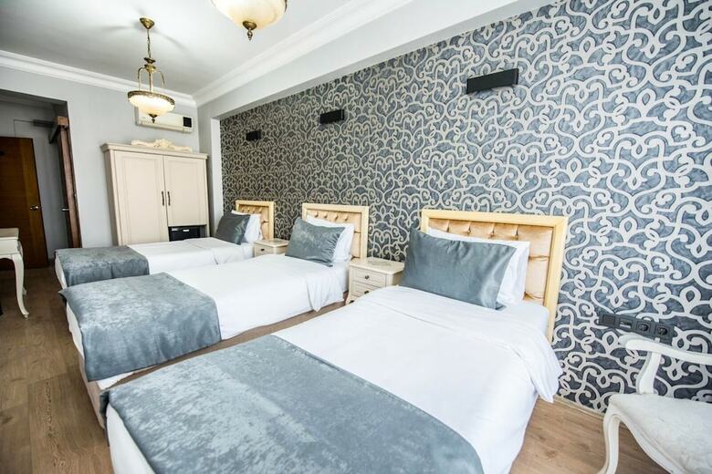 Pera Life Hotel