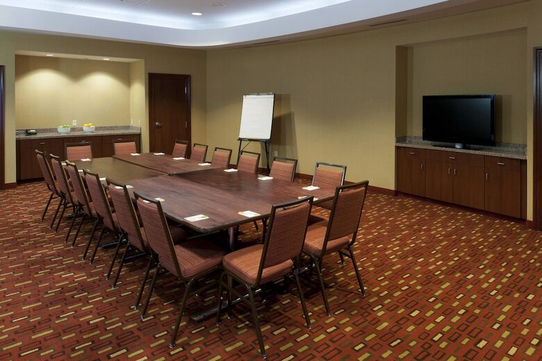 Hotel Courtyard By Marriott Bristol