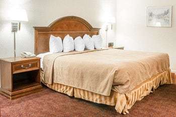 Hotel Quality Inn & Suites Beachfront