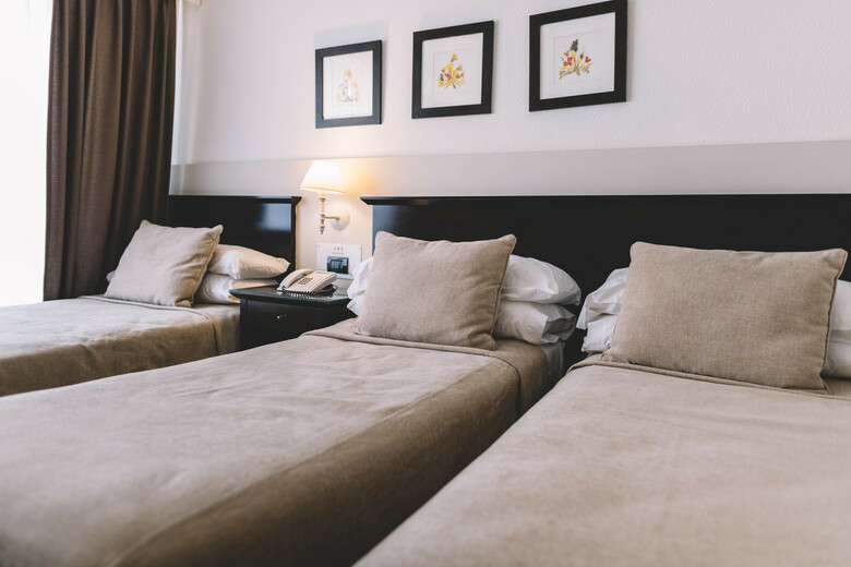 Hotel Dos Reyes
