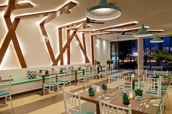 Crystal Sands Beach Hotel