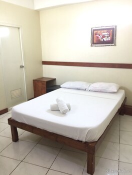 Hotel Qm Pension House
