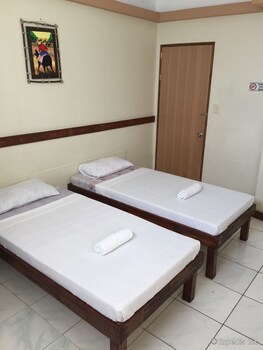 Hotel Qm Pension House
