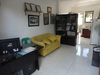 Aparthotel A Family Apartelle
