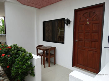 Hotel Roberto's Resort