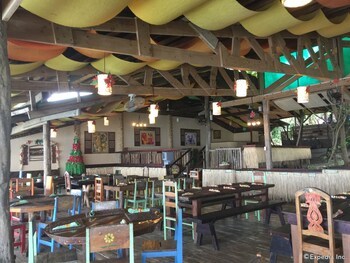 Hotel Bohol Bee Farm