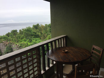 Hotel Bohol Bee Farm