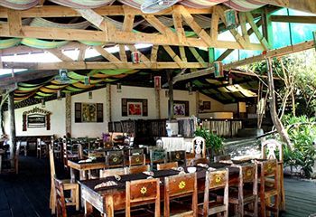 Hotel Bohol Bee Farm