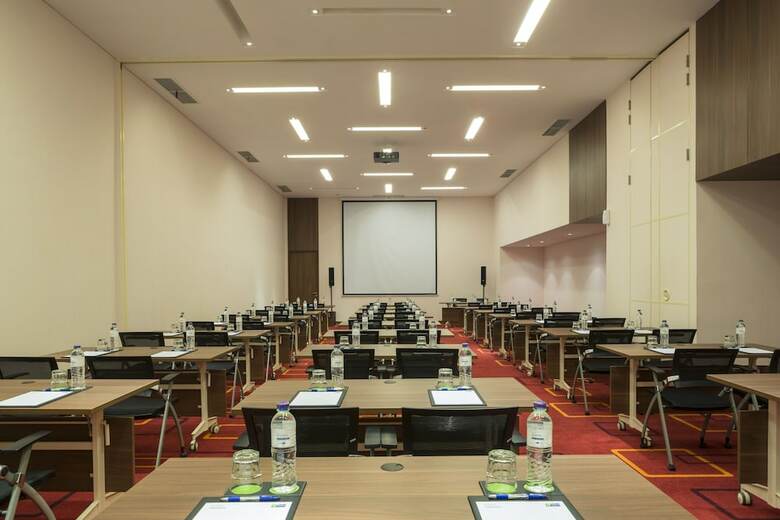 Hotel Holiday Inn Express Jakarta Pluit Citygate