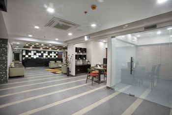 Hotel Platinum Grand