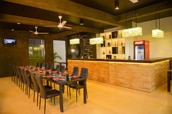 Olanro Hotel
