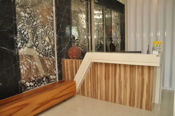 Hotel Grand Omah Sastro