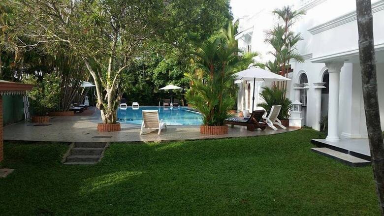 Hotel Bougainvilla