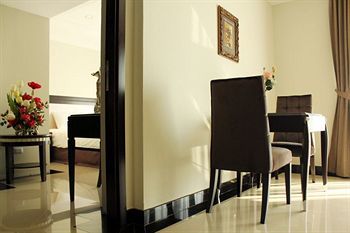 Aparthotel Lk Crystal Place