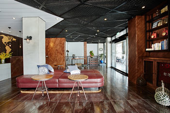 Khan Hotel