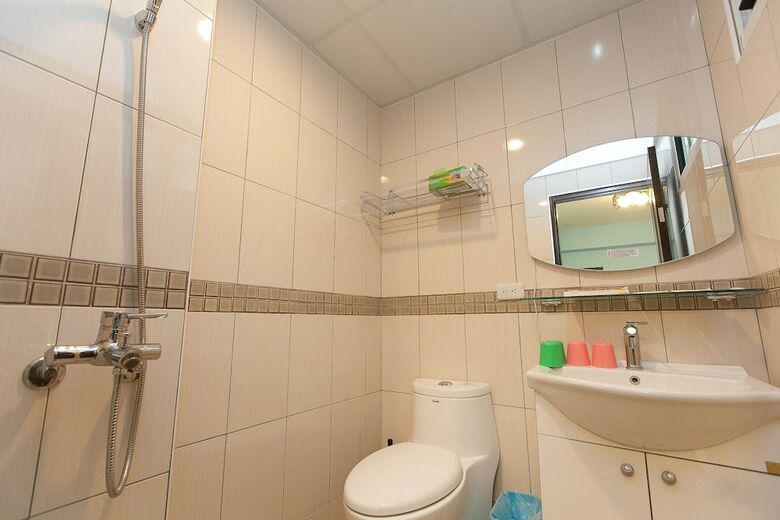 Albergue Wulas Dorm Backpackers