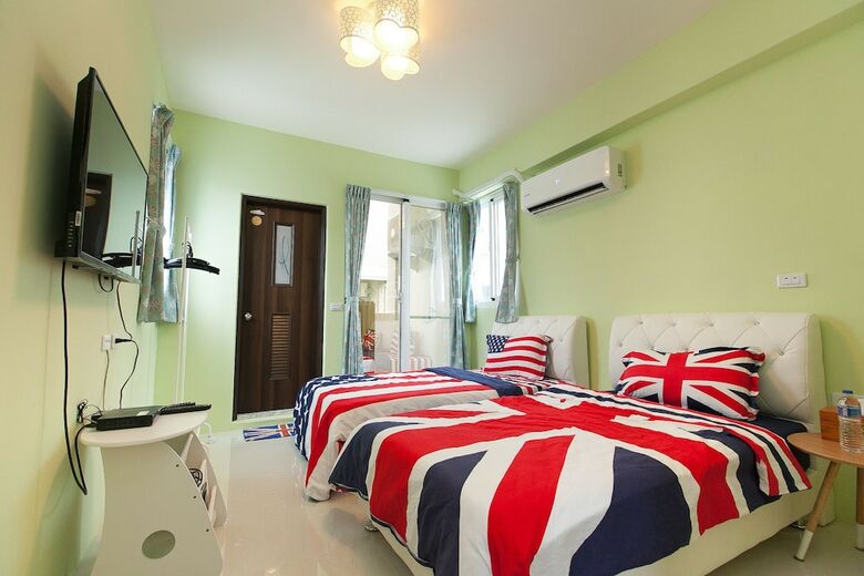 Albergue Wulas Dorm Backpackers