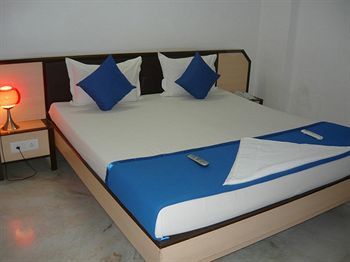 Hotel Humsika Inn