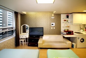 Hotel Weve House