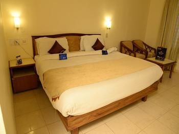 Hotel Oyo Premium Mall Road Bathinda