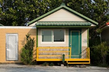 Kenting Dajianshan Cabin